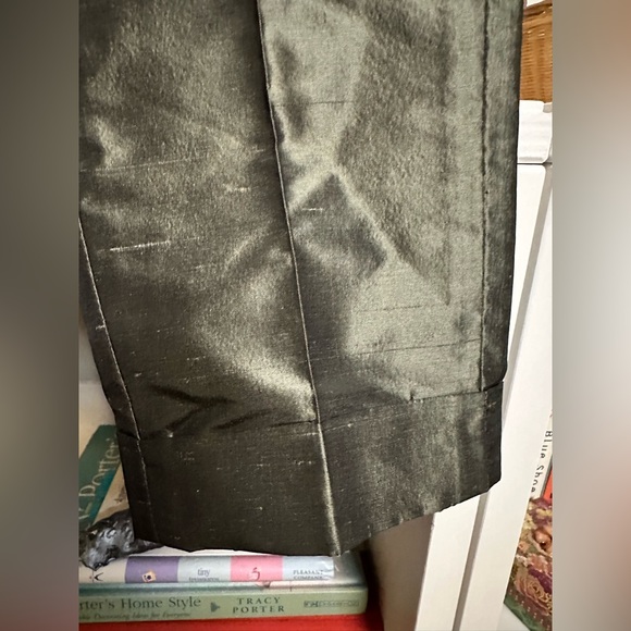 Ralph Lauren Purple Label Silk Pants.  Size 2 - Picture 4 of 10